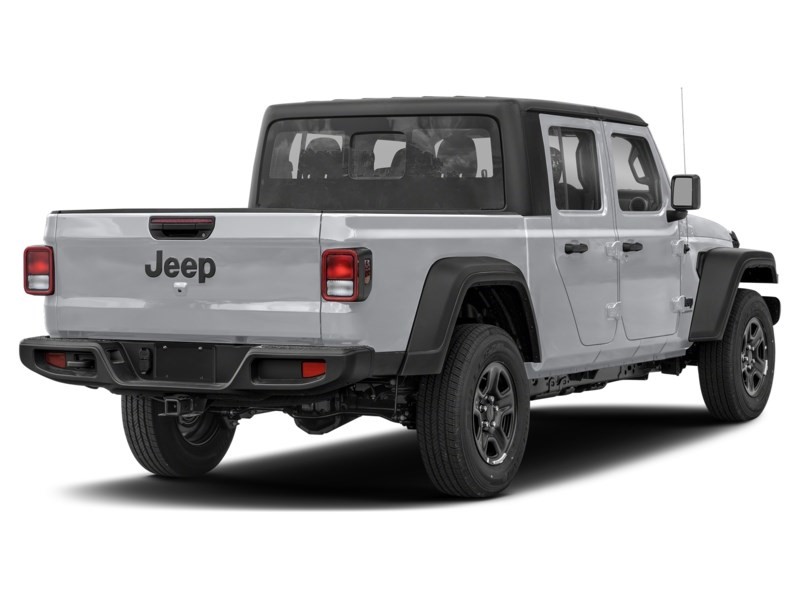 2022 Jeep Gladiator Willys 4x4 Silver Zynith  Shot 6